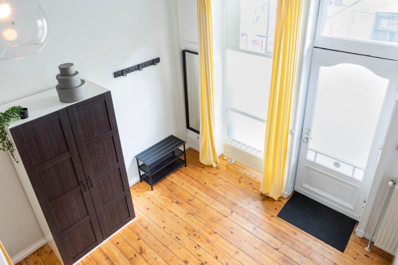 Appartement Lr Renovated +ac+rain Shower+wooden Floorboards Berlijn